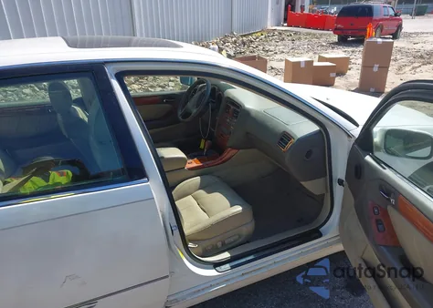 2000 Lexus Gs 300 z USA, uszkodzony, nr VIN JT8BD68S0Y0107470